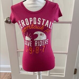 Aéropostale Pink Graphic Tee - Wave Riders, Size Medium
